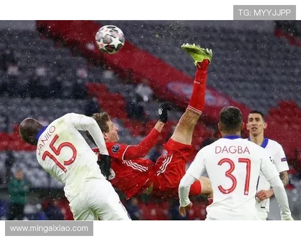 图片曝慕尼黑大雾拜仁行程受阻